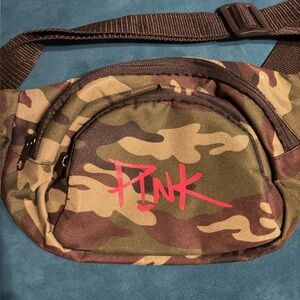P!nk Camouflage Green Pink Fanny Pack from her beautiful trauma tour 2018-2019